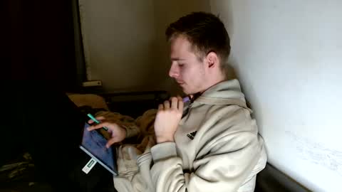 Nick online show from 09-12-25, 07:47