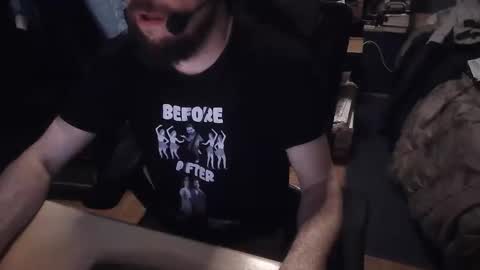Snapshot of nickthebarbarian chatting on 04-11-26, 06:45 Thomas Jefferson online show from 04-11-26, 06:45