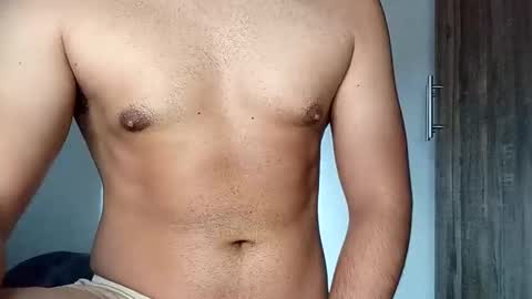 nicktristen_16 online show from 02-12-26, 01:06