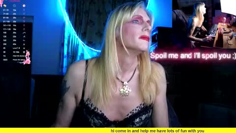 Snapshot of nicktu52 chatting on 03-08-25, 12:00 nicktuuk online show from 03-08-25, 12:00