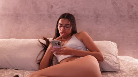 nicky and blake online show from 04-10-26, 06:34