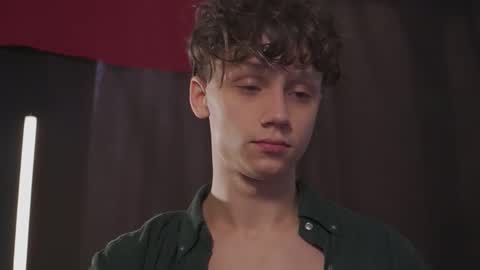 Nicky Neal online show from 09-30-25, 11:26