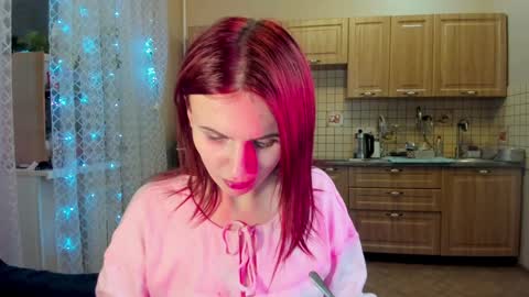 Nicky Weekends online show from 12-22-24, 03:00