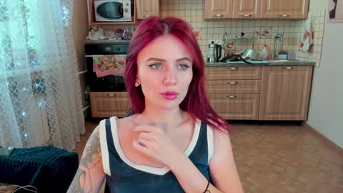 Nicky Weekends online show from 12-24-24, 09:06