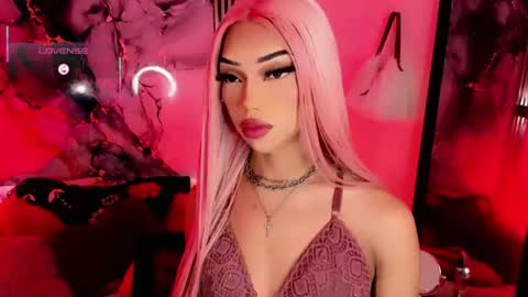 Snapshot of nickynoa chatting on 08-01-26, 03:39 Nicky online show from 08-01-26, 03:39