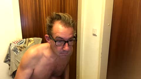 Snapshot of nico181969 chatting on 12-30-24, 11:15 Nico online show from 12-30-24, 11:15