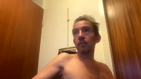 Snapshot of nico181969 chatting on 01-09-25, 02:51 Nico online show from 01-09-25, 02:51