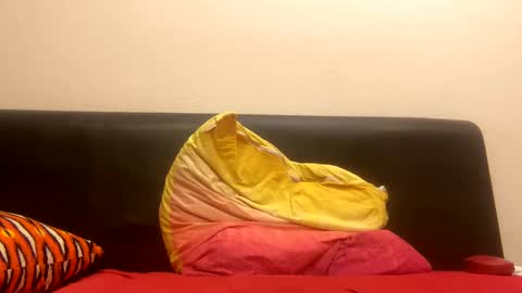 Snapshot of nico181969 chatting on 01-10-25, 01:53 Nico online show from 01-10-25, 01:53