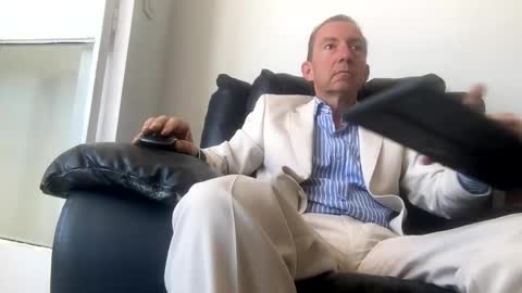 Snapshot of nico181969 chatting on 02-23-25, 10:39 Nico online show from 02-23-25, 10:39