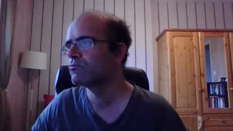 nico82_fr online show from 04-12-26, 08:41