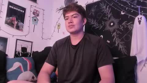 Nicols online show from 10-23-25, 01:05