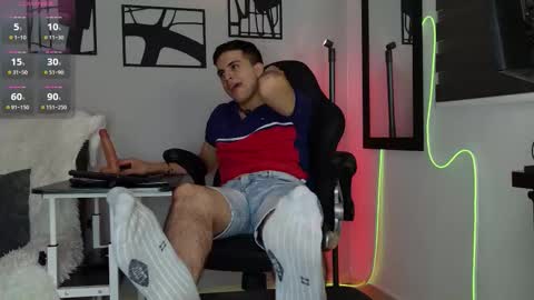 Snapshot of nico_pelusa chatting on 02-17-26, 10:16 Nico online show from 02-17-26, 10:16