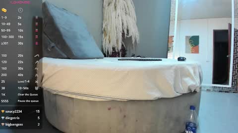 nicohillx online show from 12-15-25, 05:01