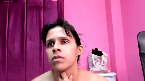 Snapshot of nicohillx chatting on 07-10-26, 08:33 nicohillx online show from 07-10-26, 08:33