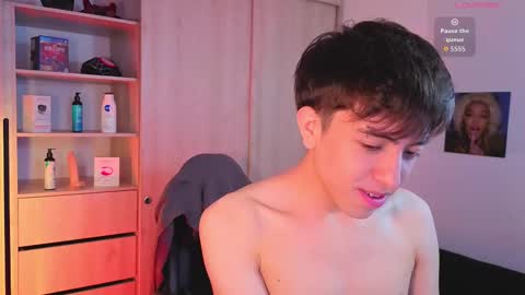 Nicolas online show from 09-12-25, 08:42