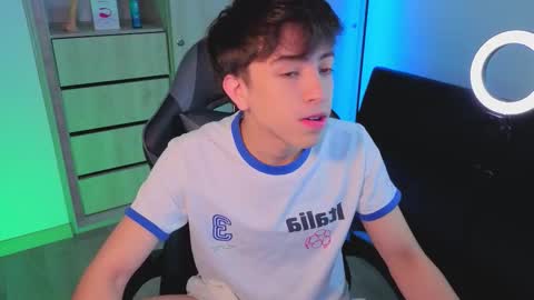 Nicolas online show from 10-09-25, 08:18