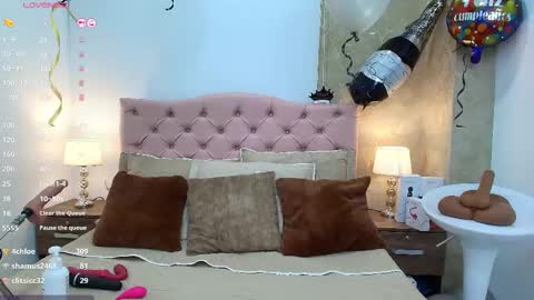 Nicol Alvarez online show from 02-27-25, 09:22