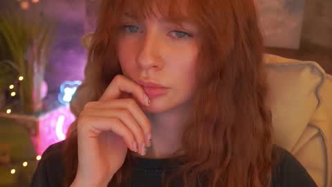 Nicol Moonn online show from 03-07-26, 02:03