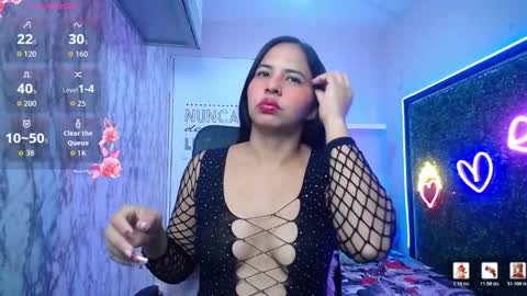 nicol_ross19 online show from 03-17-26, 02:49
