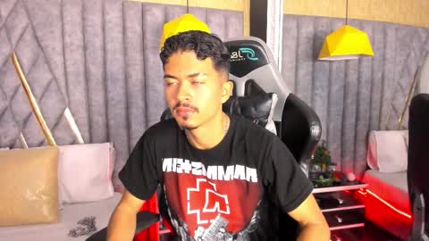 Nicolai online show from 01-12-26, 06:57