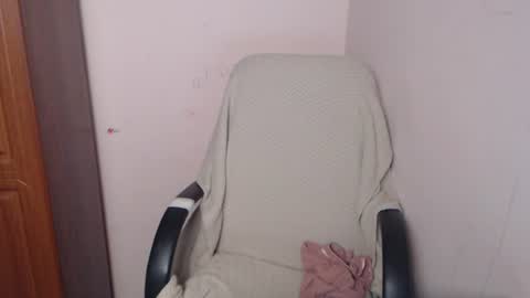 Snapshot of nicolas_wizard chatting on 07-10-26, 06:54 nikolas online show from 07-10-26, 06:54