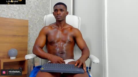 Nicolas online show from 12-06-24, 03:44