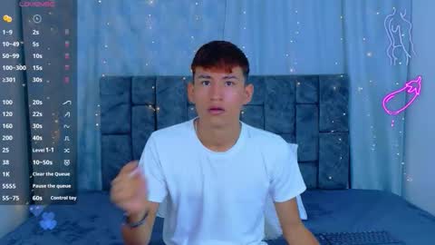 nicolastorres__ online show from 04-09-26, 12:32
