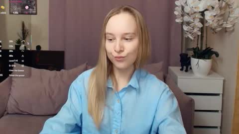 Snapshot of nicolavanderbie chatting on 01-07-26, 07:16 Nicoletta online show from 01-07-26, 07:16