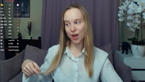 Snapshot of nicolavanderbie chatting on 02-20-26, 09:15 Nicoletta online show from 02-20-26, 09:15