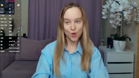 Snapshot of nicolavanderbie chatting on 03-02-26, 07:10 Nicoletta online show from 03-02-26, 07:10