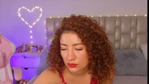 Snapshot of nicolblossom_ chatting on 07-16-26, 02:06 Nicol online show from 07-16-26, 02:06