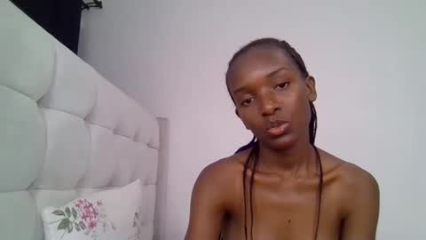 Snapshot of nicole161117 chatting on 02-09-26, 07:51 nicole161117 online show from 02-09-26, 07:51