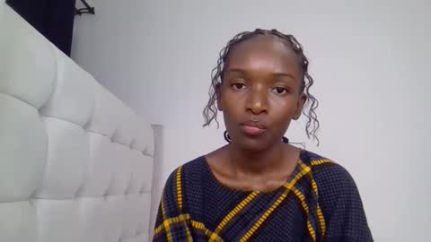 Snapshot of nicole161117 chatting on 02-10-26, 09:19 nicole161117 online show from 02-10-26, 09:19