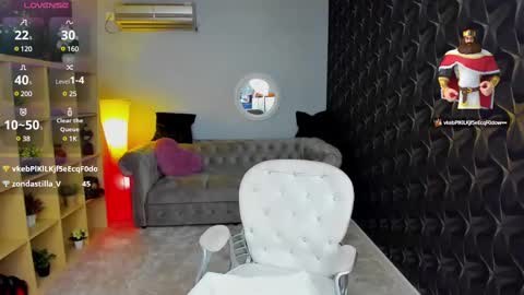 Snapshot of nicole___19 chatting on 03-11-25, 10:31 Nico online show from 03-11-25, 10:31