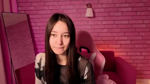 Nicole online show from 05-19-26, 01:11
