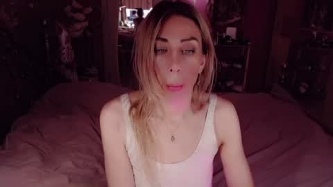 Nicole online show from 07-05-26, 08:21