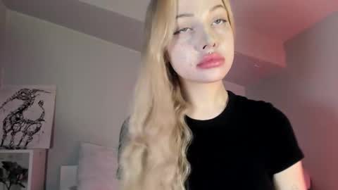 Mary online show from 02-15-25, 07:27