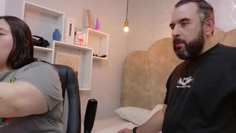 Nicole online show from 11-17-25, 08:03