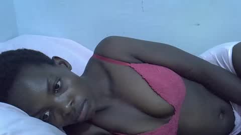 Snapshot of nicoleberry254 chatting on 02-10-25, 03:21 nicoleberry254 online show from 02-10-25, 03:21