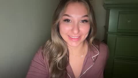 nicolelovesyou444 online show from 11-01-25, 03:36