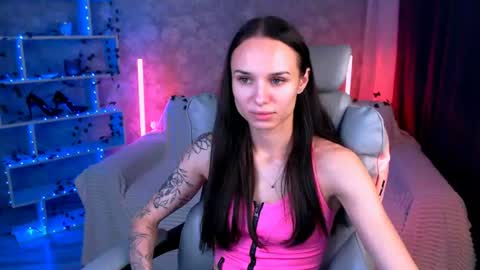 Snapshot of nicolemerz chatting on 07-07-26, 05:39 Nicole online show from 07-07-26, 05:39