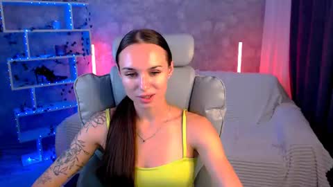 Snapshot of nicolemerz chatting on 07-28-26, 07:39 Nicole online show from 07-28-26, 07:39