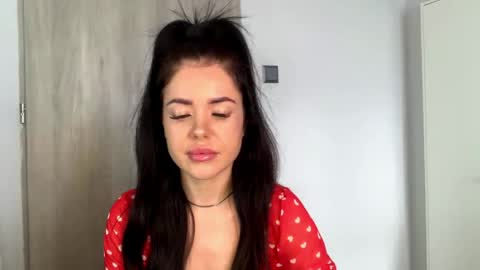 Nicole online show from 04-09-26, 08:09