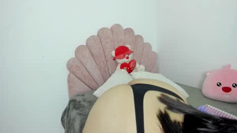 nicole santana online show from 11-11-25, 06:41