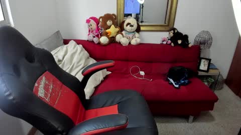 Nicolettcolin  online show from 02-18-25, 08:58