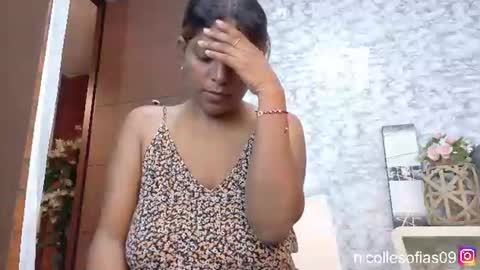 Snapshot of nicolle4 chatting on 07-15-26, 01:22 nicolle4 online show from 07-15-26, 01:22