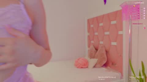  NEW instagram nicollemitchelle online show from 02-09-25, 11:25