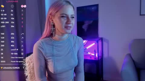 Kim online show from 02-06-26, 08:18