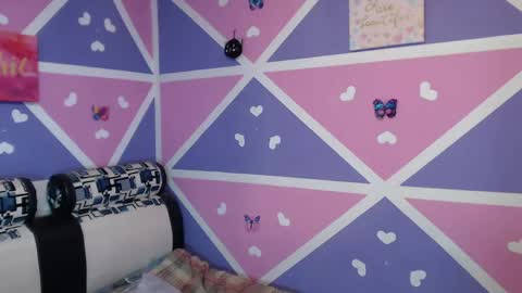 Snapshot of nicolleth_coquette chatting on 05-15-26, 11:45 NICOLLETH online show from 05-15-26, 11:45