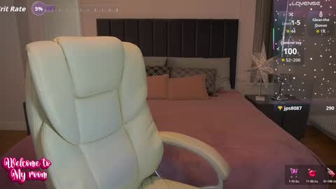 Nicole online show from 02-03-26, 06:22